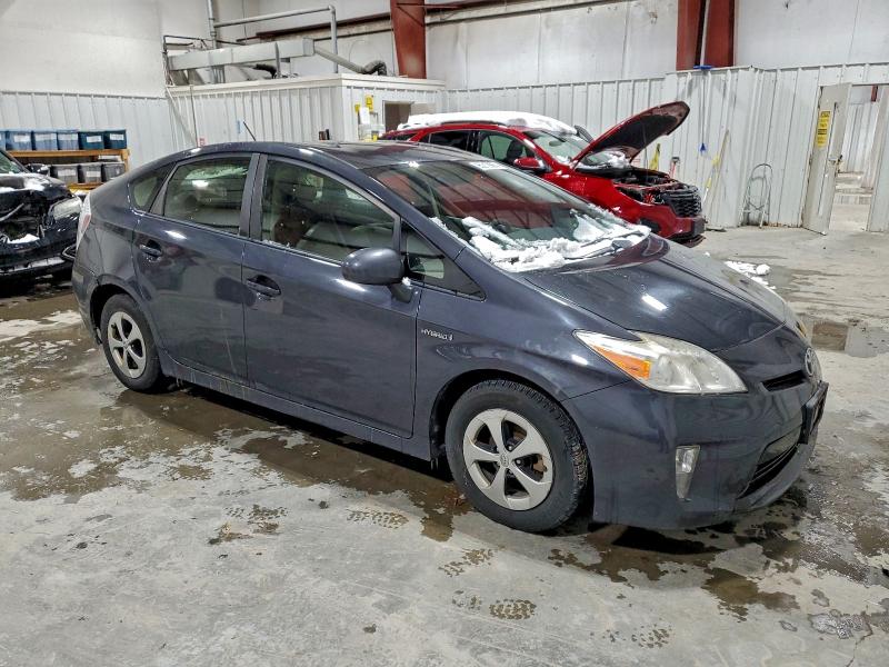 Photo 4 from auction – 2015 TOYOTA PRIUS with VIN JTDKN3DU2F0458303