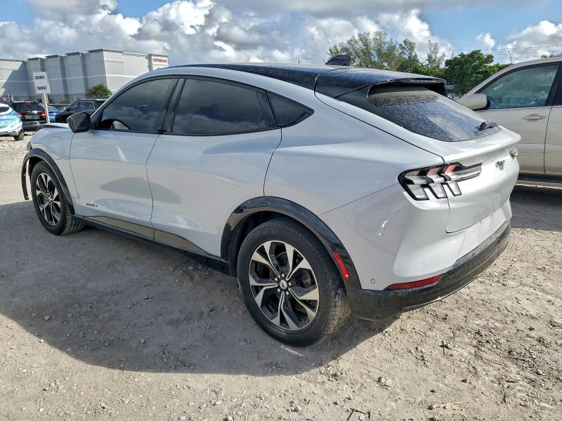 Photo 2 from auction – 2022 FORD MUSTANG MA with VIN 3FMTK3RM8NMA03470