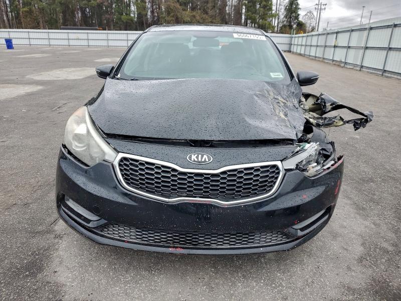 Photo 5 from auction – 2015 KIA FORTE LX with VIN KNAFX4A69F5428528