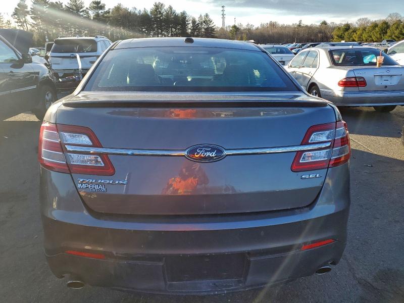 Photo 6 from auction – 2013 FORD TAURUS SEL with VIN 1FAHP2E82DG133127