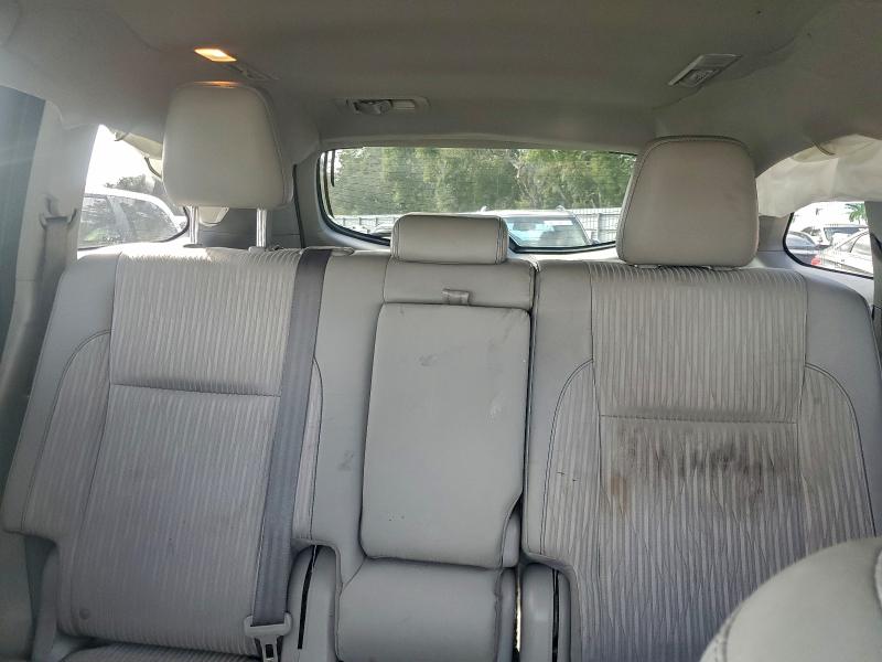 Photo 10 from auction – 2016 TOYOTA HIGHLANDER with VIN 5TDBKRFH6GS299750