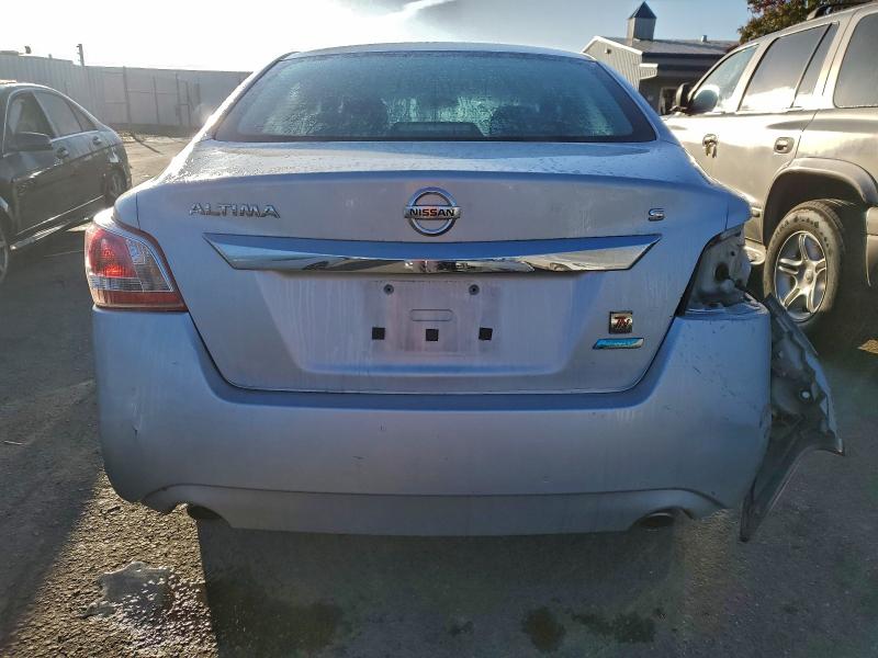 Photo 6 from auction – 2013 NISSAN ALTIMA 2.5 with VIN 1N4AL3AP2DN476161