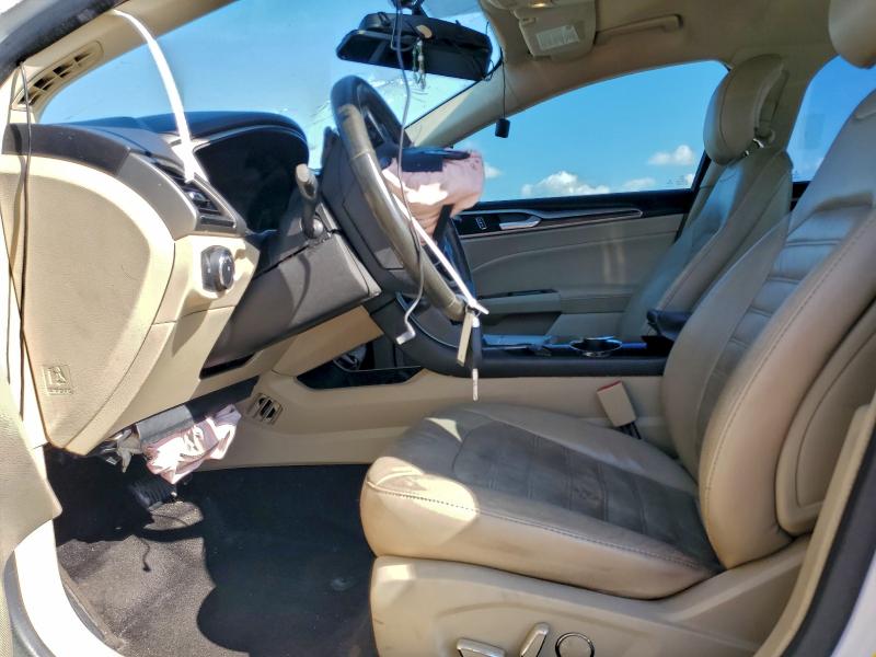 Photo 7 from auction – 2014 FORD FUSION SE with VIN 3FA6P0H90ER381614