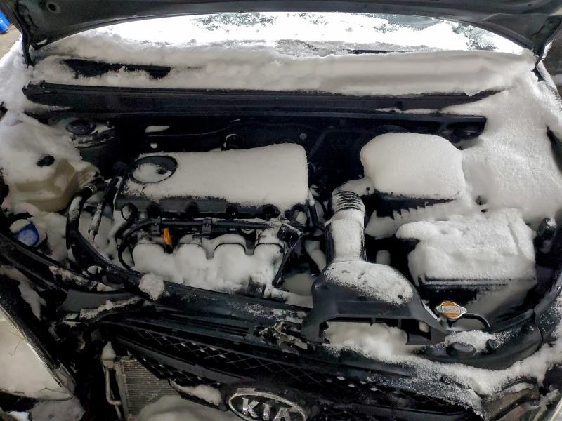 Photo 12 from auction – 2009 KIA RONDO BASE with VIN KNAFG528297273156
