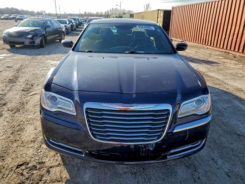 Photo 5 from auction – 2014 CHRYSLER 300 with VIN 2C3CCAAG5EH354478