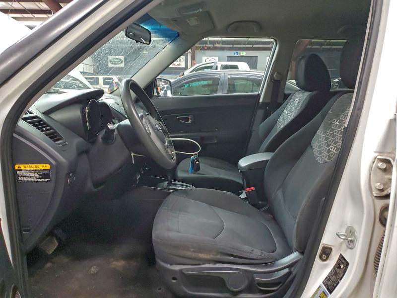 Photo 7 from auction – 2010 KIA SOUL + with VIN KNDJT2A28A7702650