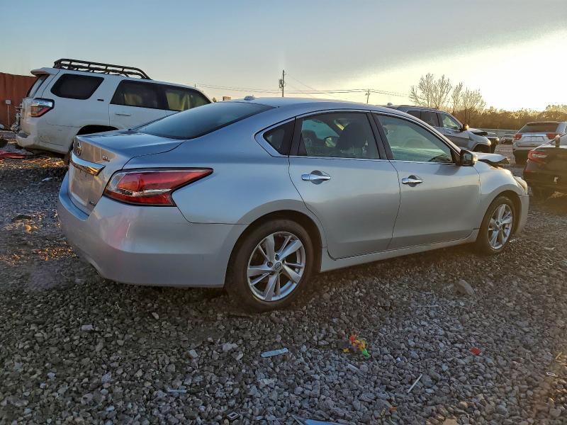 Photo 3 from auction – 2013 NISSAN ALTIMA 2.5 with VIN 1N4AL3AP9DC113593