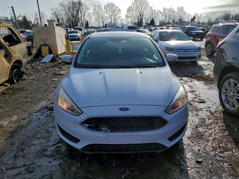 Photo 5 from auction – 2017 FORD FOCUS SE with VIN 1FADP3F26HL237793