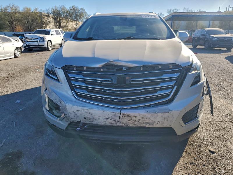 Photo 5 from auction – 2019 CADILLAC XT5 PREMIU with VIN 1GYKNERS2KZ237318