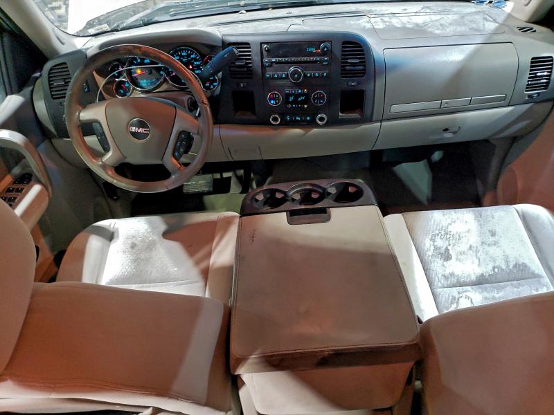 Photo 8 from auction – 2009 GMC SIERRA C15 with VIN 3GTEC23389G204732