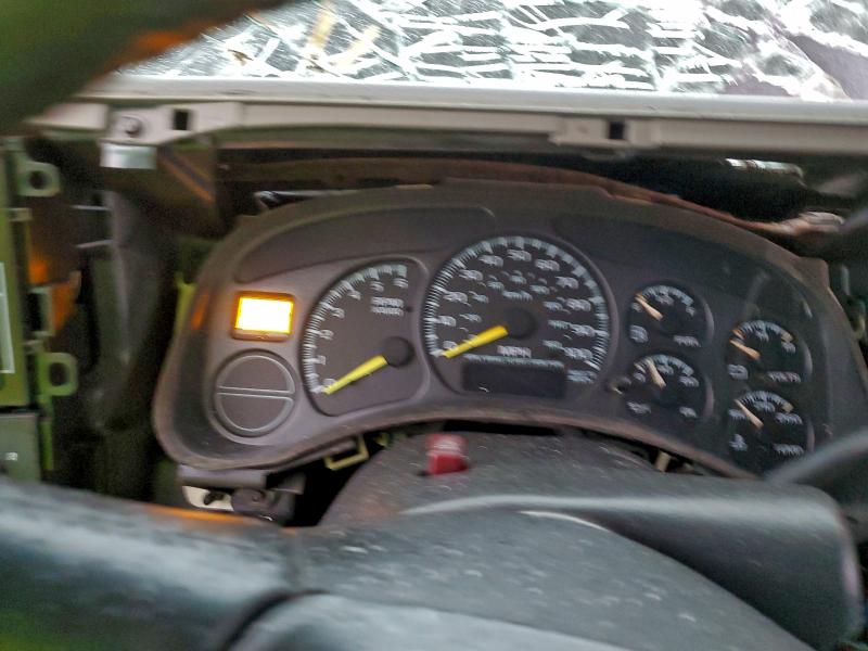 Photo 9 from auction – 2001 GMC YUKON with VIN 1GKEK13T41J136840