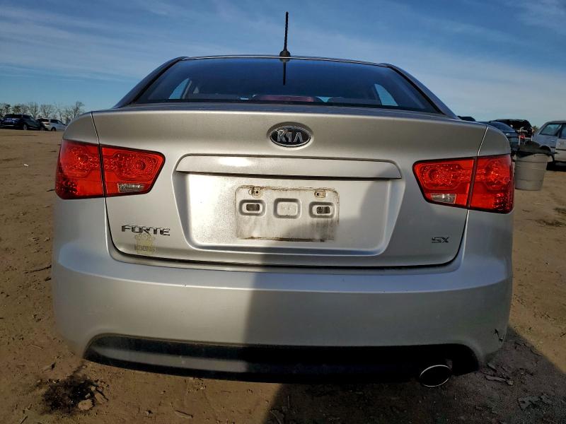 Photo 6 from auction – 2010 KIA FORTE SX with VIN KNAFW4A37A5137821