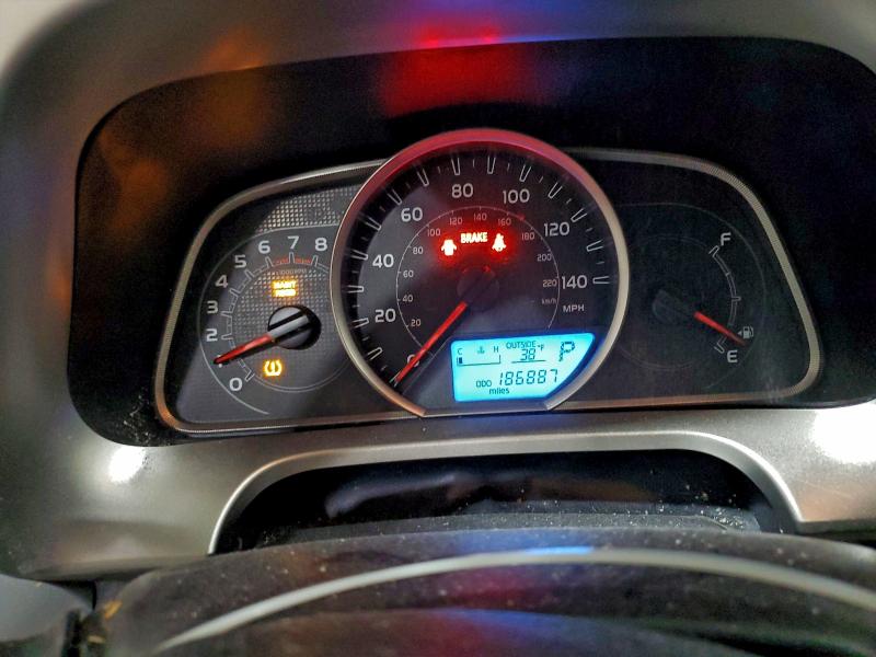 Photo 9 from auction – 2015 TOYOTA RAV4 LE with VIN JTMBFREV8FD119318