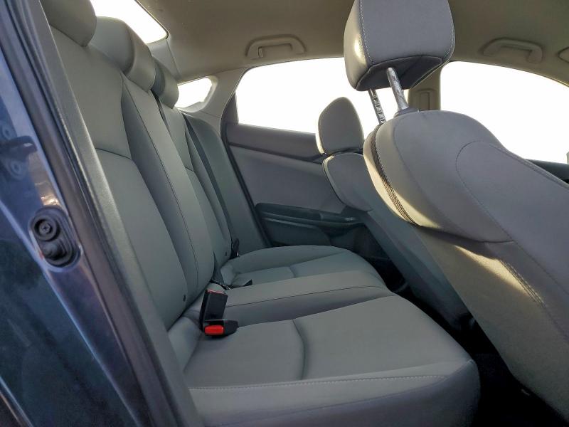 Photo 10 from auction – 2019 HONDA CIVIC LX with VIN 2HGFC2F67KH603729
