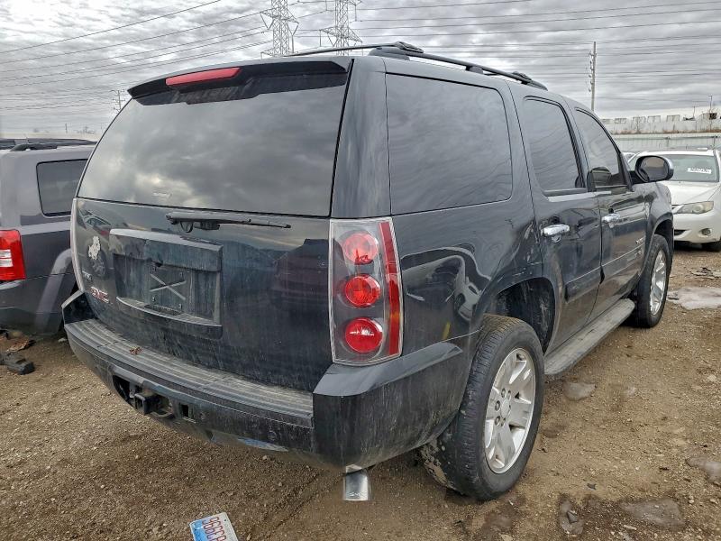 Photo 3 from auction – 2007 GMC YUKON with VIN 1GKFK13017J355631