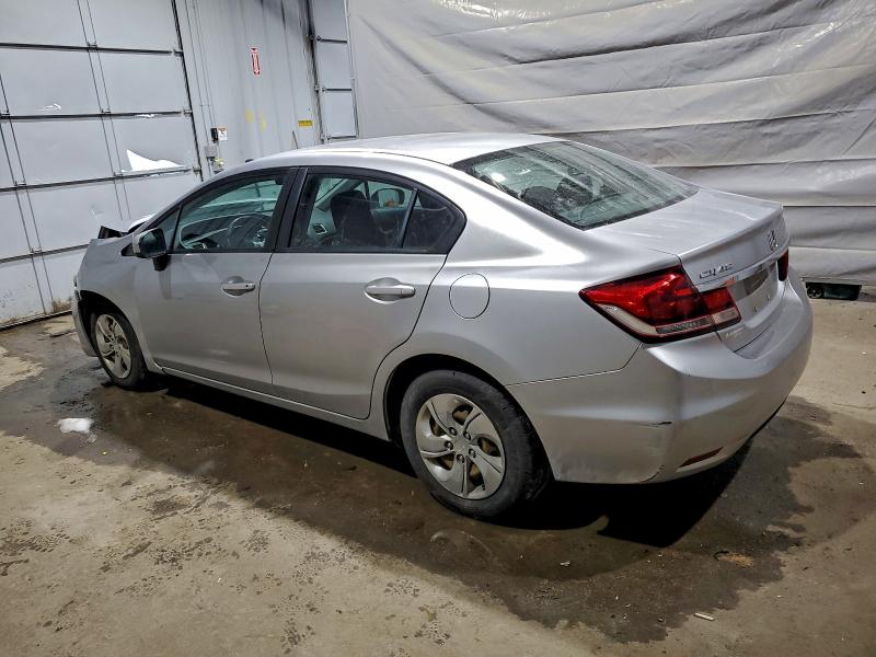 Photo 2 from auction – 2015 HONDA CIVIC LX with VIN 19XFB2F51FE227409
