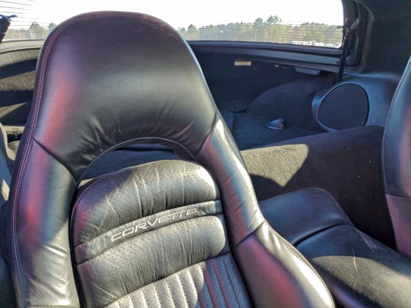 Photo 10 from auction – 2000 CHEVROLET CORVETTE with VIN 1G1YY22G2Y5121542