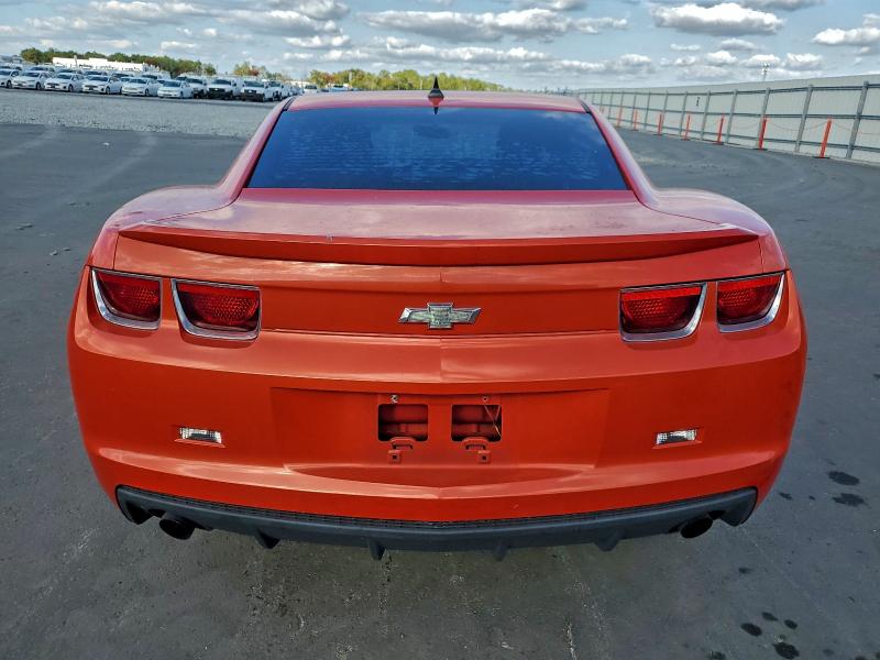Photo 6 from auction – 2013 CHEVROLET CAMARO LT with VIN 2G1FB1E38D9177753