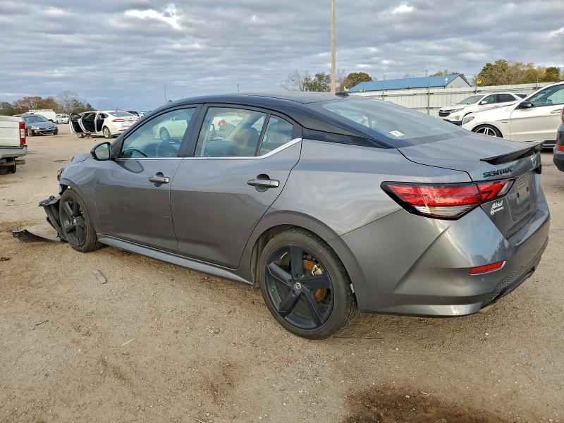Photo 2 from auction – 2022 NISSAN SENTRA SR with VIN 3N1AB8DVXNY263678