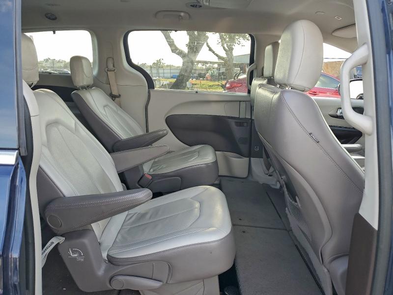Photo 11 from auction – 2019 CHRYSLER PACIFICA T with VIN 2C4RC1BG3KR561770