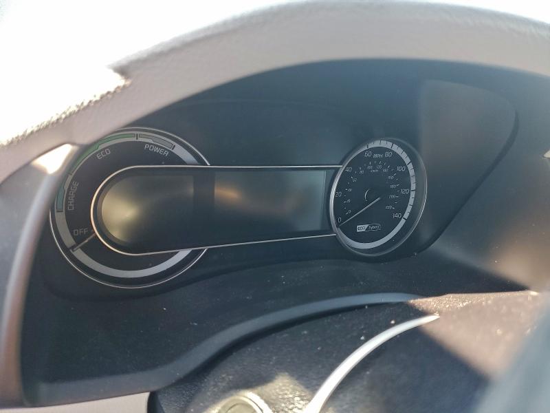 Photo 9 from auction – 2017 KIA NIRO EX TO with VIN KNDCE3LCXH5047167