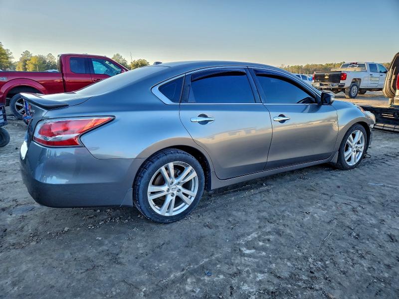 Photo 3 from auction – 2015 NISSAN ALTIMA 3.5 with VIN 1N4BL3AP2FC594018