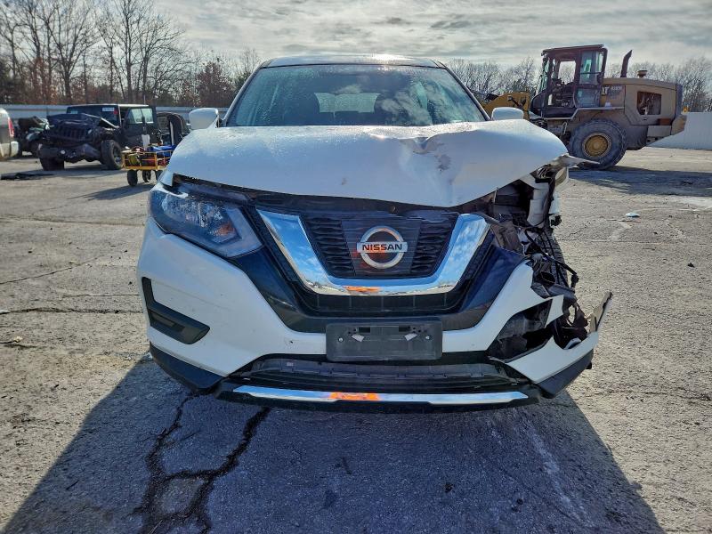 Photo 5 from auction – 2017 NISSAN ROGUE S with VIN KNMAT2MV1HP600140
