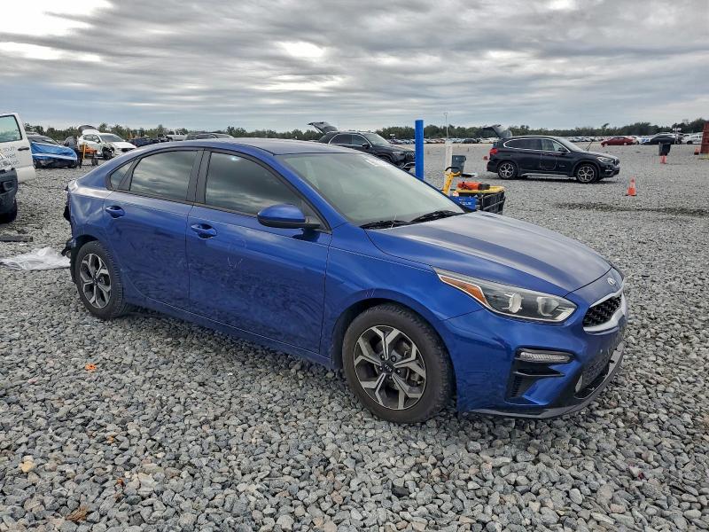 Photo 4 from auction – 2021 KIA FORTE FE with VIN 3KPF24AD2ME360431