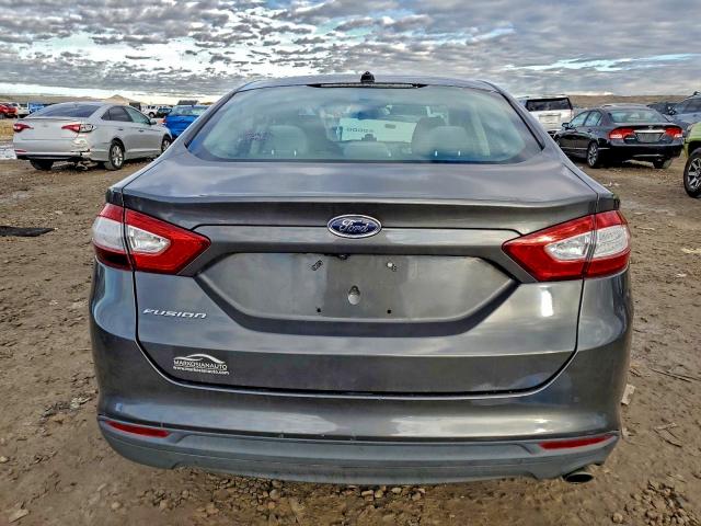 Photo 6 from auction – 2016 FORD FUSION S with VIN 3FA6P0G71GR152250