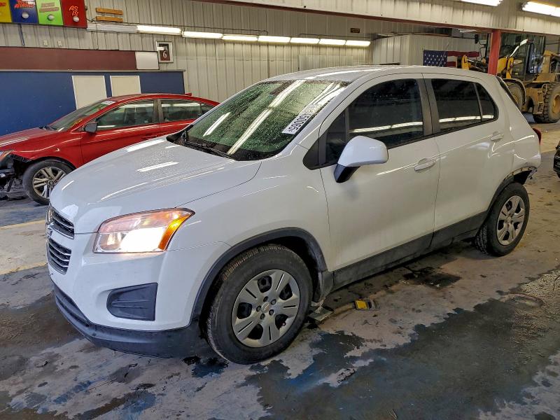 CHEVROLET TRAX LS 2015 with VIN KL7CJKSB5FB108189 - Photo from auction