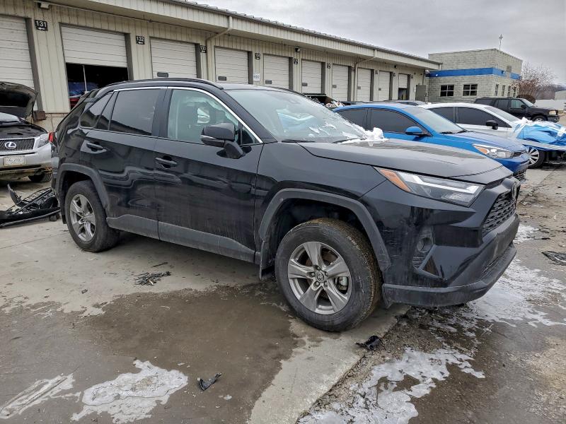 Photo 4 from auction – 2025 TOYOTA RAV4 XLE with VIN 2T3W1RFV1SW411775