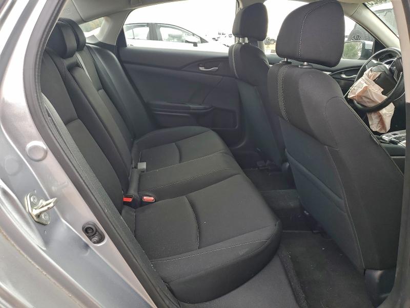Photo 10 from auction – 2018 HONDA CIVIC EX with VIN 2HGFC2F79JH604369
