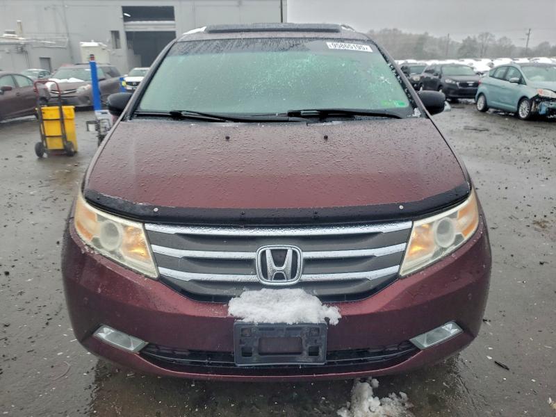 Photo 5 from auction – 2012 HONDA ODYSSEY TO with VIN 5FNRL5H96CB139747