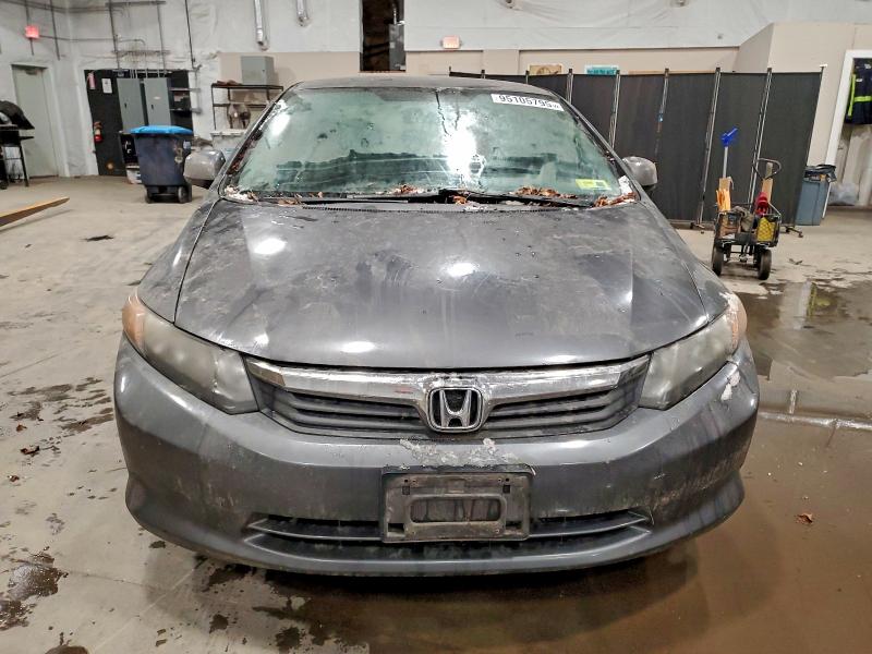 Photo 5 from auction – 2012 HONDA CIVIC LX with VIN 2HGFB2F5XCH555574