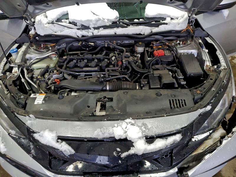 Photo 11 from auction – 2018 HONDA CIVIC with VIN SHHFK7H58JU415923