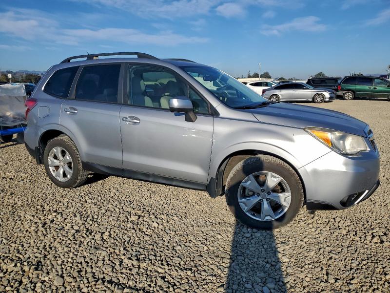 Photo 4 from auction – 2014 SUBARU FORESTER 2 with VIN JF2SJAEC7EH516140