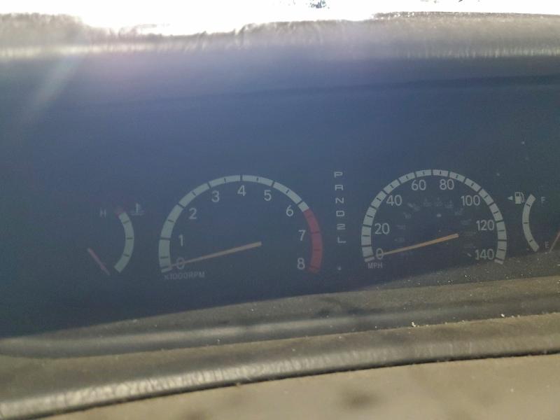 Photo 9 from auction – 2000 TOYOTA AVALON XL with VIN 4T1BF28BXYU018403