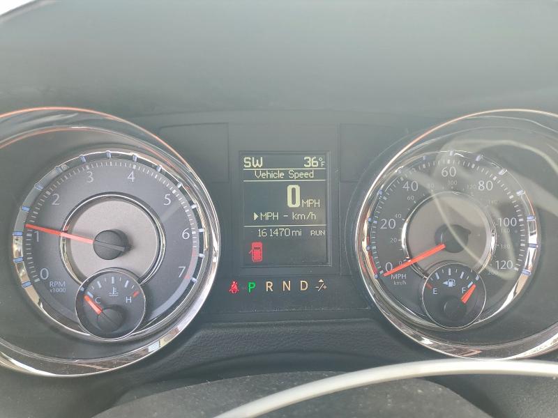 Photo 9 from auction – 2016 CHRYSLER TOWN & COU with VIN 2C4RC1CG9GR191172