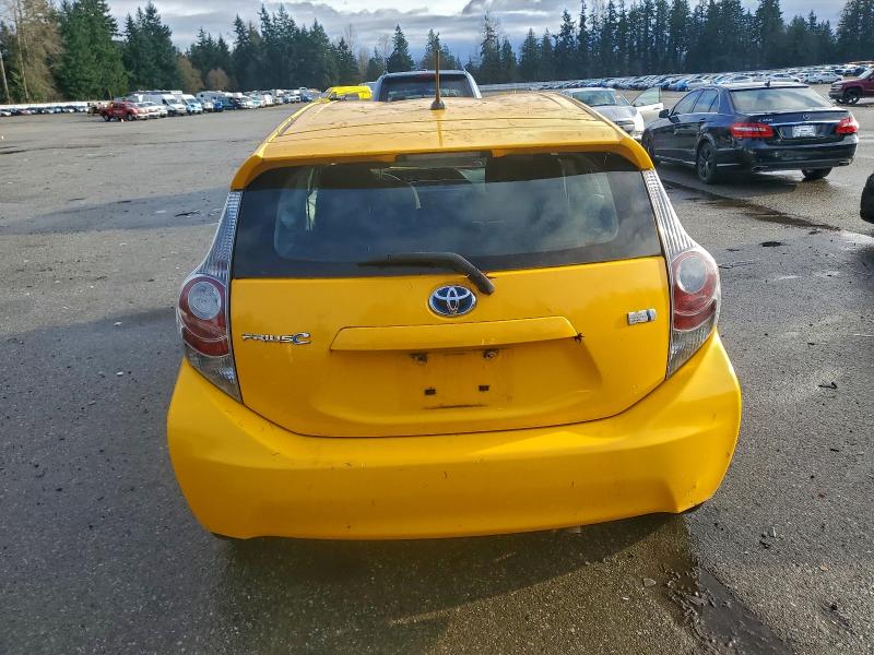 Photo 6 from auction – 2014 TOYOTA PRIUS C with VIN JTDKDTB39E1062309