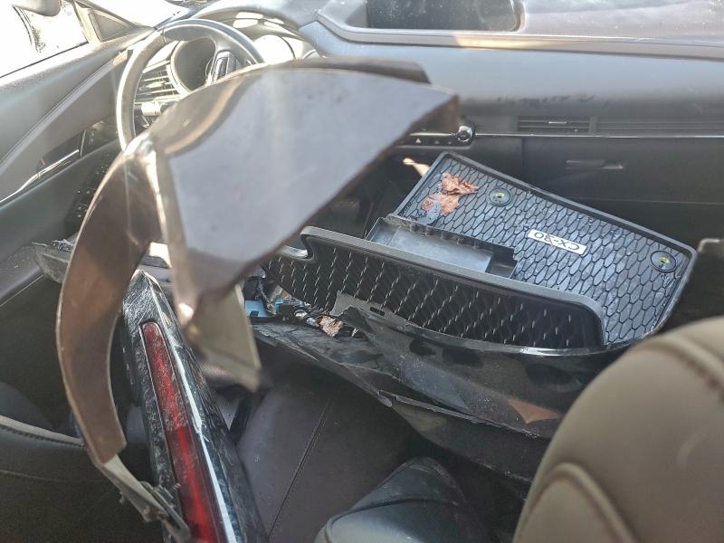 Photo 8 from auction – 2022 MAZDA CX-30 PREM with VIN 3MVDMBDY3NM446504