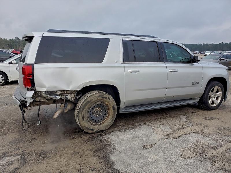Photo 3 from auction – 2015 CHEVROLET SUBURBAN C with VIN 1GNSCJKC5FR741558