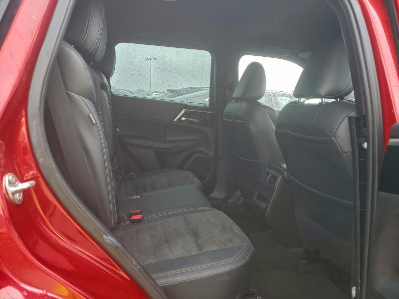 Photo 11 from auction – 2023 MITSUBISHI OUTLANDER with VIN JA4J3UA82PZ032102