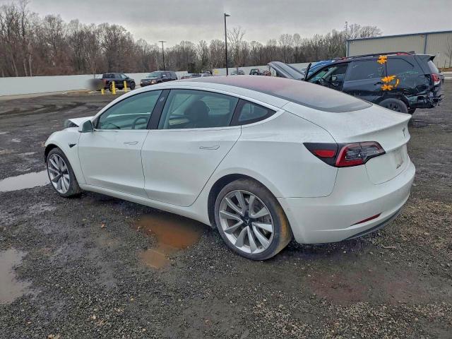 Photo 2 from auction – 2018 TESLA MODEL 3 with VIN 5YJ3E1EA0JF015686