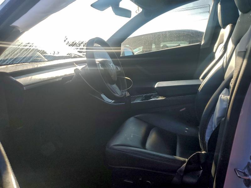 Photo 7 from auction – 2021 TESLA MODEL Y with VIN 5YJYGDEE8MF083906