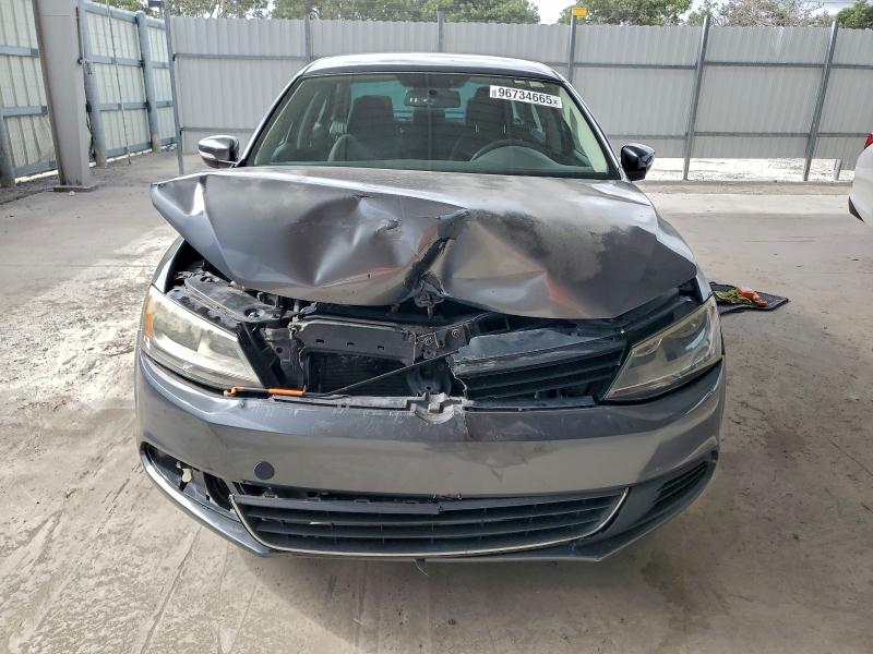 Photo 5 from auction – 2014 VOLKSWAGEN JETTA BASE with VIN 3VW2K7AJ6EM217380