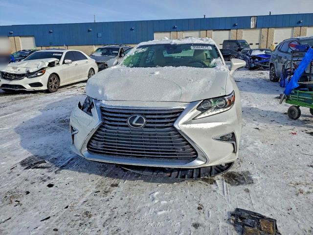 Foto 5 de la subasta – 2016 LEXUS ES 350 con VIN JTHBK1GG2G2219728