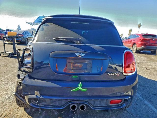 Photo 6 from auction – 2016 MINI COOPER S with VIN WMWXP7C53G2A43501