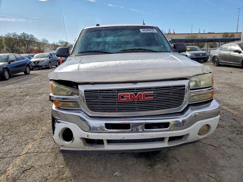 Zdjęcie 5 z aukcji – 2005 GMC NEW SIERRA z VIN 2GTEC13T651123788