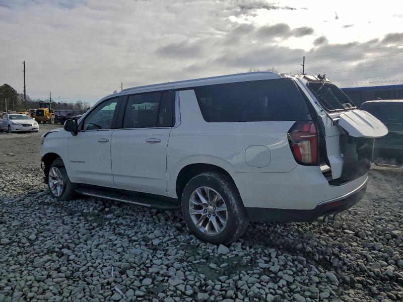 Photo 2 from auction – 2023 CHEVROLET SUBURBAN with VIN 1GNSKFKD7PR343360