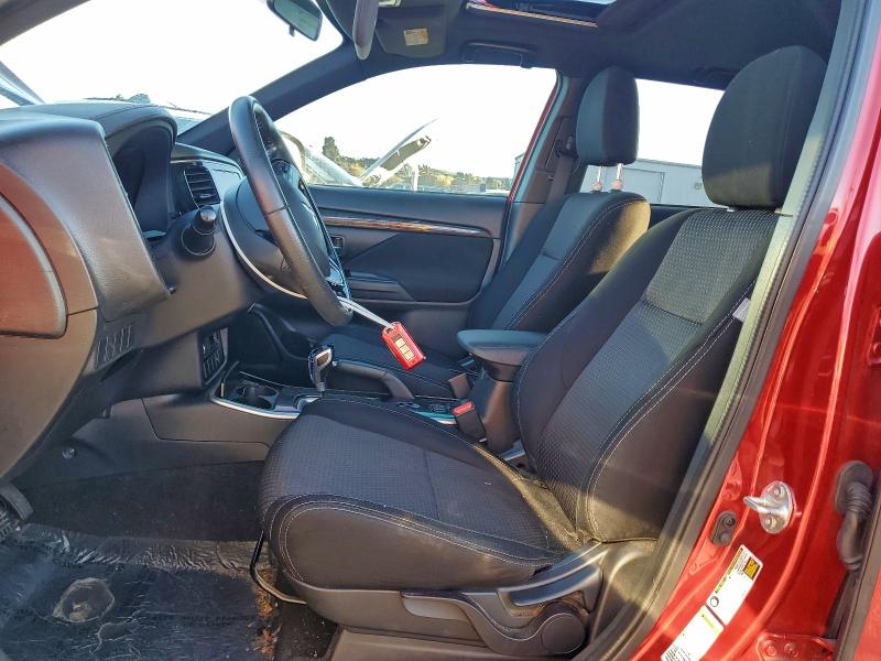 Photo 7 from auction – 2018 MITSUBISHI OUTLANDER with VIN JA4AD3A36JZ021901